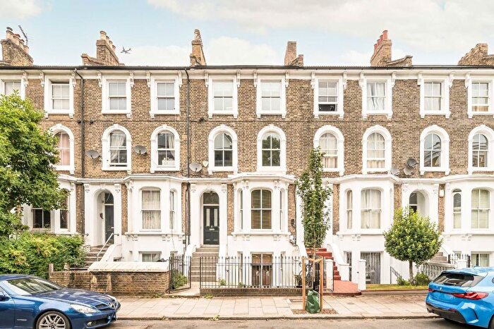 1 Bedroom Flat To Rent In Landor Road, Stockwell, SW9
