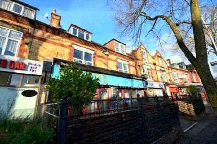 3 Bedroom Apartment To Rent In Manchester Road, Chorlton, Manchester, M21
