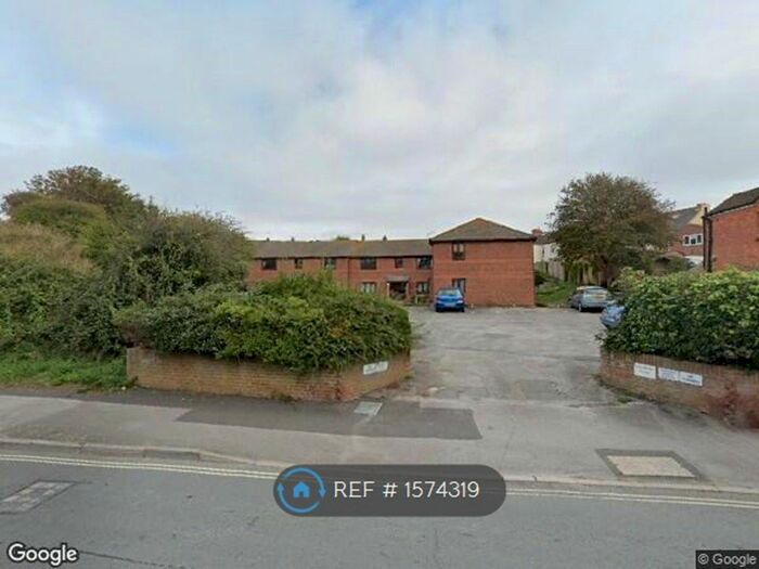 1 Bedroom Flat To Rent In Old Bridge Court, Weymouth, DT4