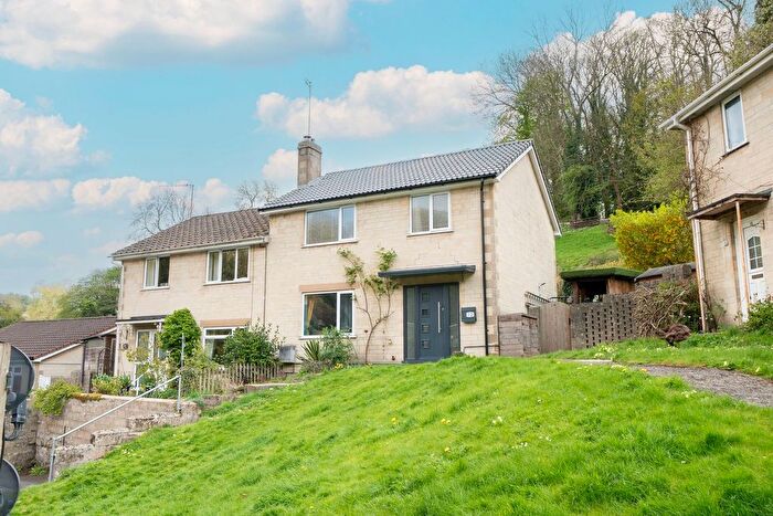 3 Bedroom Semi-Detached House For Sale In Stevens Way, Horsley, Stroud, GL6