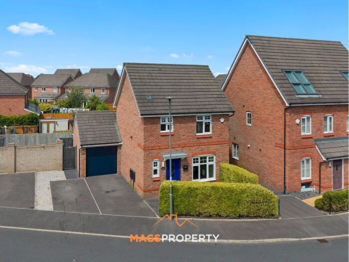 3 Bedroom Detached House For Sale In Tamarind Drive, Liverpool, L11