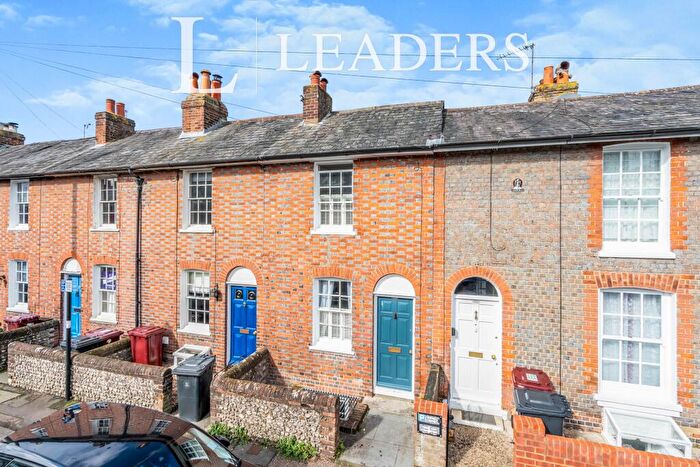 3 Bedroom Terraced House To Rent In Cavendish Street, PO19