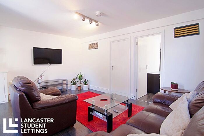 5 Bedroom Terraced House To Rent In King Street, Lancaster, LA1