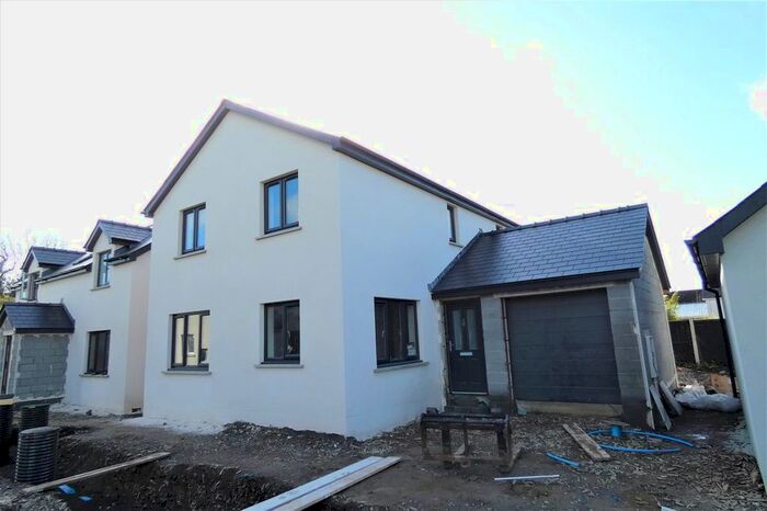 4 Bedroom Detached House For Sale In Clarbeston Road, SA63