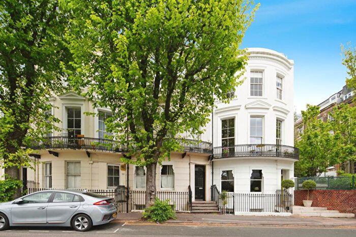 2 Bedroom Apartment For Sale In Montpelier Place, Brighton, BN1