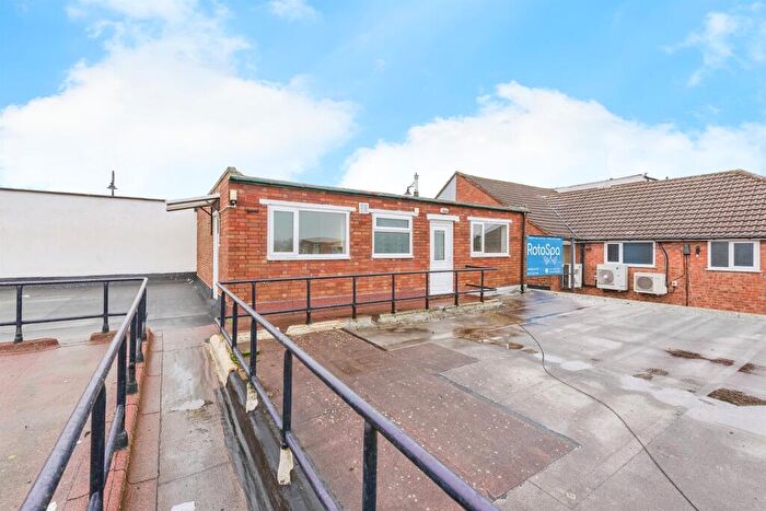 2 Bedroom Maisonette For Sale In Boldmere Road, Sutton Coldfield, B73