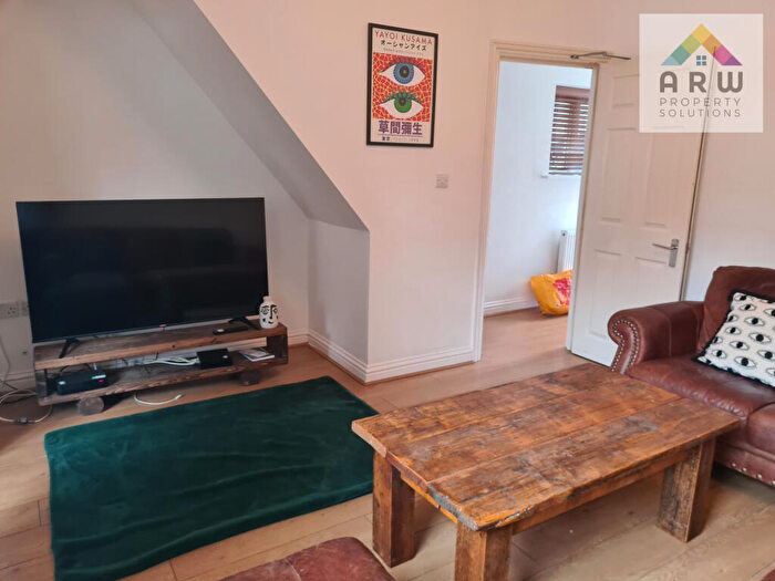 6 Bedroom Terraced House To Rent In Langton Road, Liverpool, Merseyside, L15