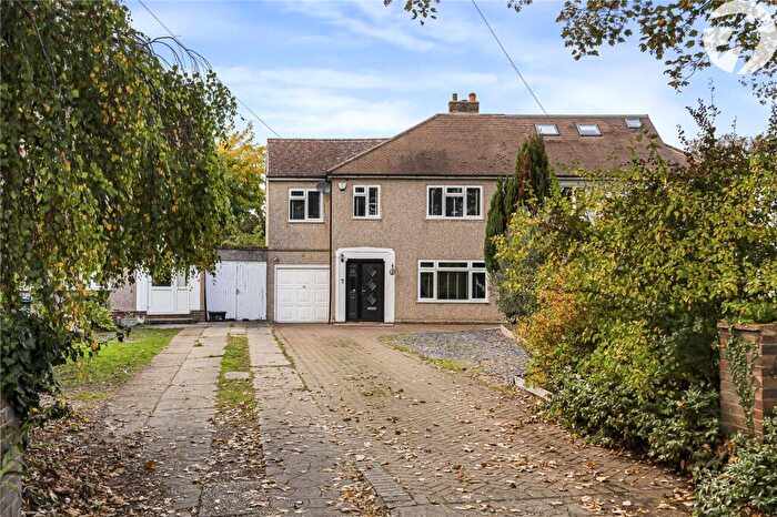 4 Bedroom Semi-Detached House For Sale In Warren Road, Wilmington, Dartford, Kent, DA1