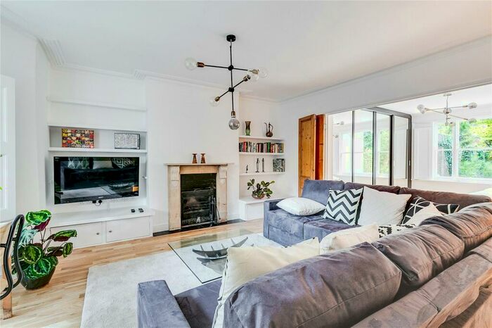 1 Bedroom Property To Rent In Beresford Road, Newington Green, N5