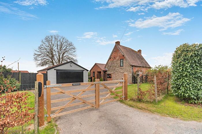 3 Bedroom Cottage For Sale In Upper Pendock, Malvern, WR13