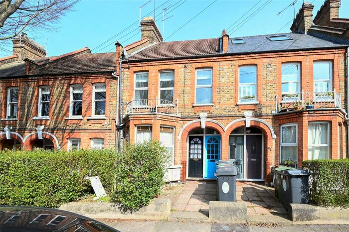 2 Bedroom Maisonette To Rent In Bemsted Road, Walthamstow, London, E17