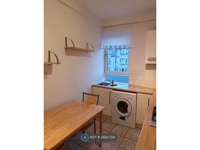 1 Bedroom Flat To Rent In Lochend Road South, Edinburgh, EH7