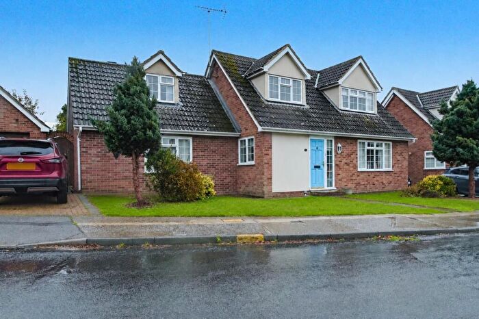 3 Bedroom Detached House For Sale In Newnham Close, Braintree, CM7