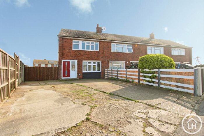 3 Bedroom End Of Terrace House To Rent In Edenbridge DriveSheernessKent, ME12