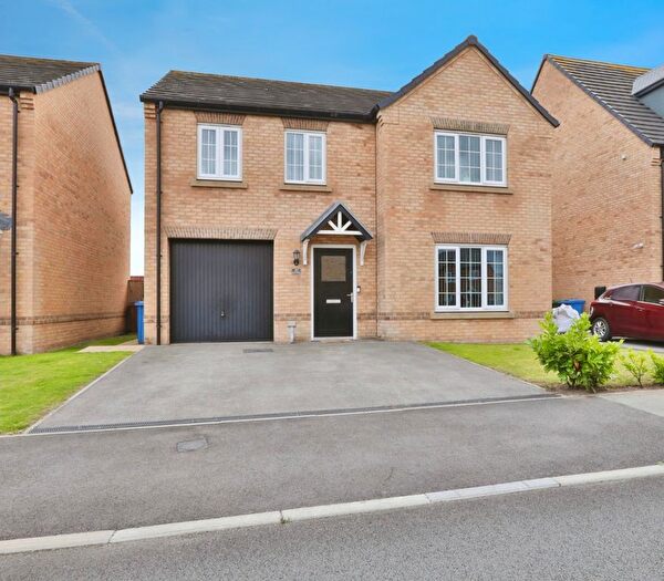 4 Bedroom Detached House For Sale In Ombler Drive, Market Weighton, York, NG6