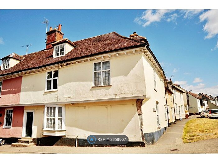 2 Bedroom Terraced House To Rent In High Street, Cambridge, CB21