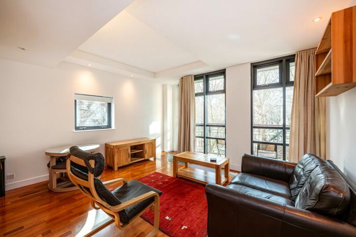 2 Bedroom Flat To Rent In City Road, London, EC1Y