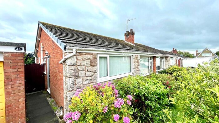 3 Bedroom Semi-Detached Bungalow For Sale In Llwyn Estyn, Deganwy, Conwy, LL31