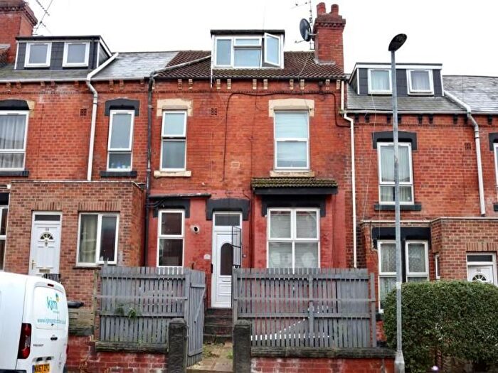 2 Bedroom Terraced House To Rent In Bayswater Place, Leeds, LS8