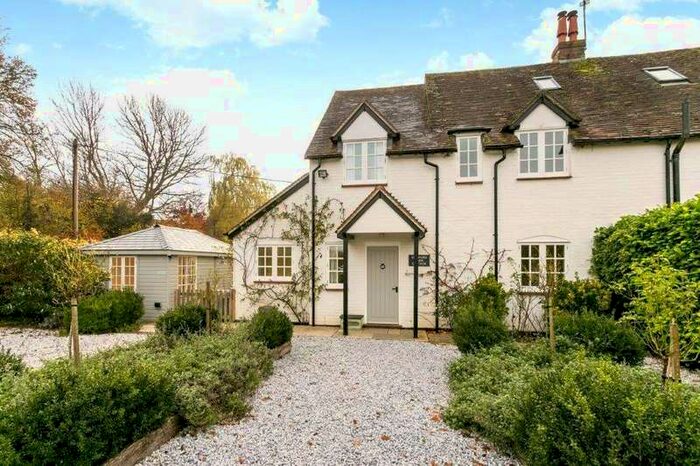 4 Bedroom Semi-Detached House For Sale In Stanford Dingley, Reading, Berkshire, RG7