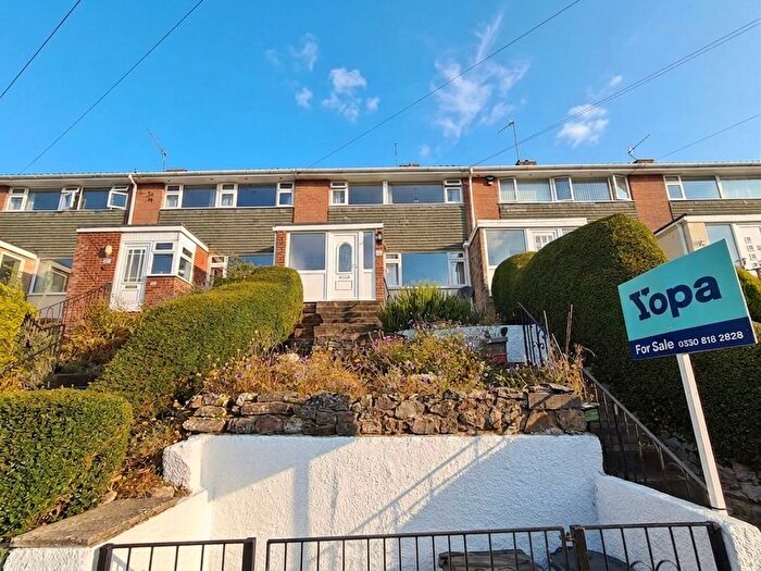 3 Bedroom Terraced House For Sale In Wellpark Close, Exeter, EX4