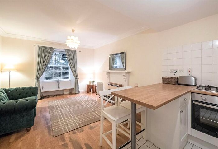 1 Bedroom Flat To Rent In Cumberland Street, Edinburgh, EH3