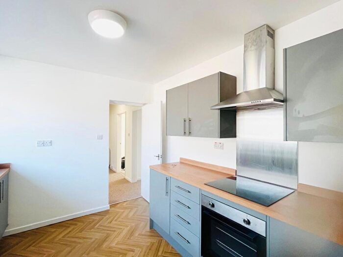 2 Bedroom Apartment To Rent In Matthew Court, Hawthorn Road, B44