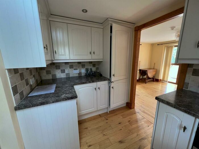3 Bedroom Detached House To Rent In Keels Hill, Peasedown St John, BA2