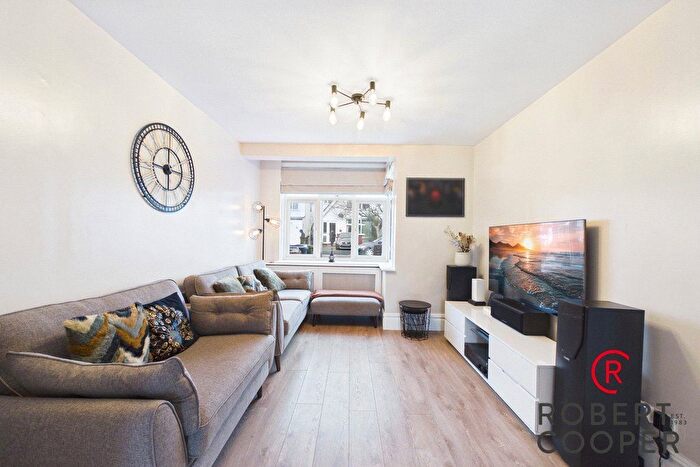 3 Bedroom Terraced House For Sale In Toorack Road, Harrow, HA3