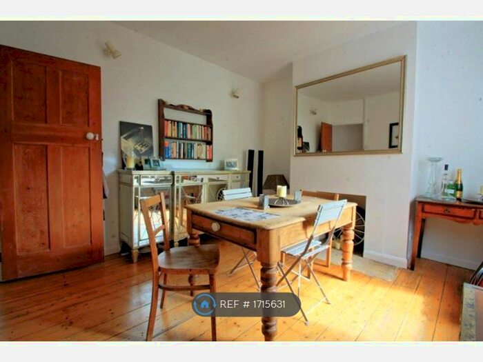 2 Bedroom Terraced House To Rent In Barrett Street, Oxford, OX2