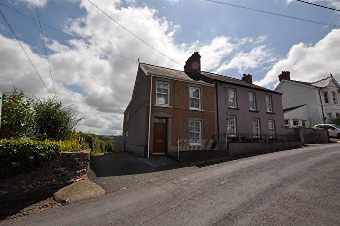 4 Bedroom End Of Terrace House For Sale In Llansteffan, Carmarthen, SA33