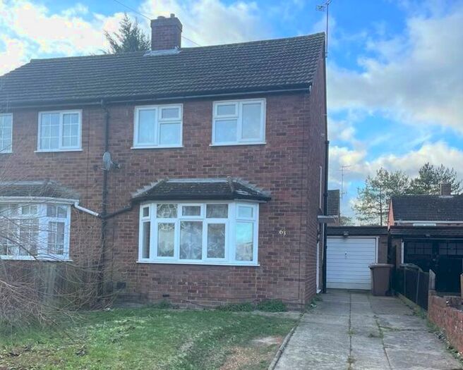 2 Bedroom Semi-Detached House To Rent In Wordsworth Road, Luton, LU4