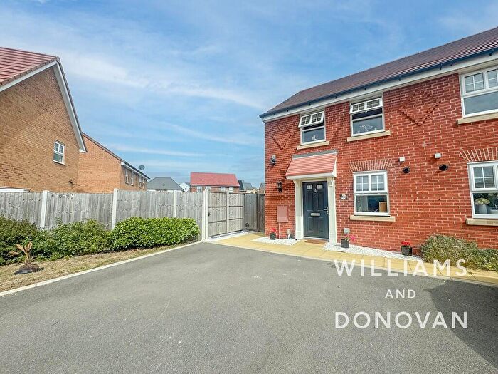 3 Bedroom Semi-Detached House For Sale In Ullswater Drive, Hullbridge, SS5