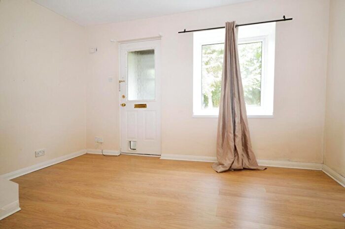 1 Bedroom Cluster House To Rent In Forresters Drive, Welwyn Garden City, AL7