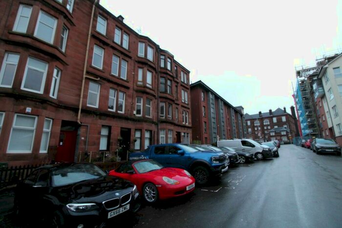 1 Bedroom Flat To Rent In Crathie Drive, Glasgow, G11