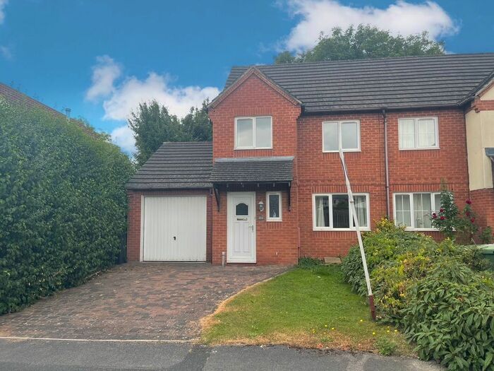 3 Bedroom Property To Rent In Dewfalls Drive, Bradley Stoke, Bristol, BS32