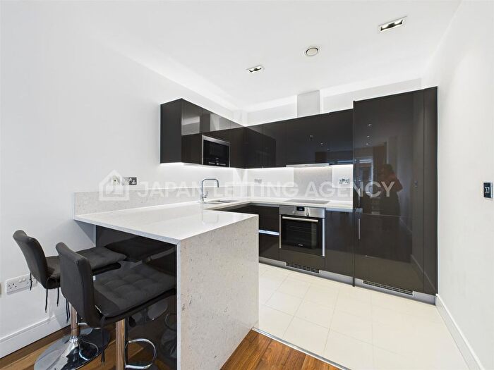 1 Bedroom Flat To Rent In Belgravia House, Dickens Yard, Ealing, W5