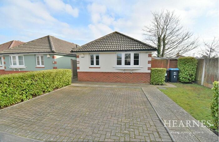 2 Bedroom Detached Bungalow For Sale In Daws Place, Bournemouth, BH11