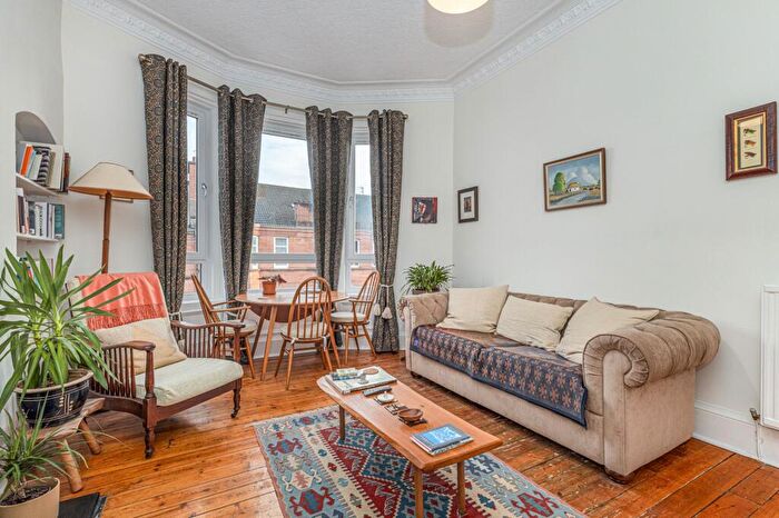 1 Bedroom Apartment For Sale In Daisy Street, Govanhill, Glasgow, G42