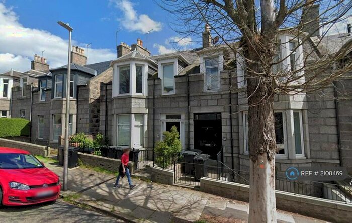 2 Bedroom Flat To Rent In Sunnyside Road, Aberdeen, AB24