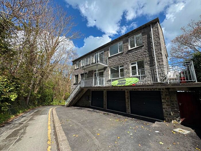 2 Bedroom Apartment For Sale In Water Street, New Quay, SA45