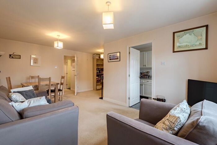 1 Bedroom Flat To Rent In Basevi Way London, SE8