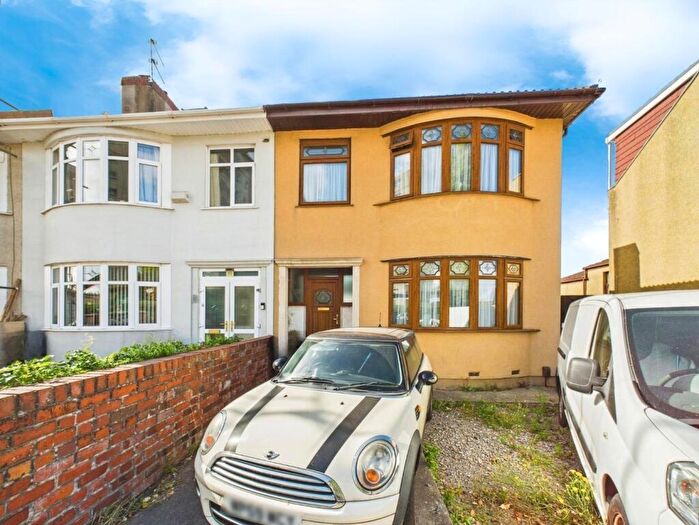 4 Bedroom House For Sale In Summerhill Road, St George, Bristol, BS5