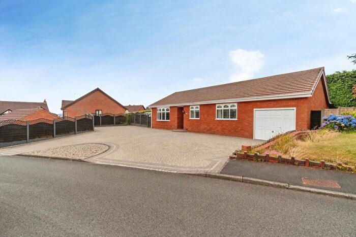 3 Bedroom Bungalow For Sale In Queens Gardens, Netherton, Dudley, DY2