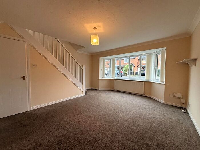 3 Bedroom Semi-Detached House To Rent In Aldborough Way, Off Leeman Road, YO26