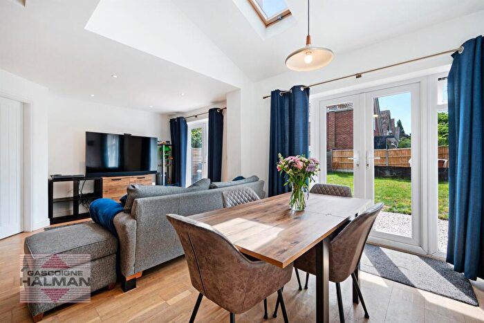 4 Bedroom Semi-Detached House For Sale In Stanneylands Road, Wilmslow, SK9