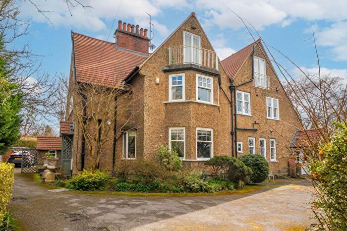 2 Bedroom Apartment For Sale In Duchy Road, Harrogate, HG1