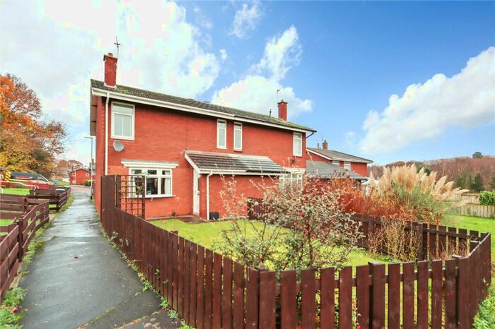 3 Bedroom End Of Terrace House To Rent In Burnopfield Road, Rowlands Gill, NE39