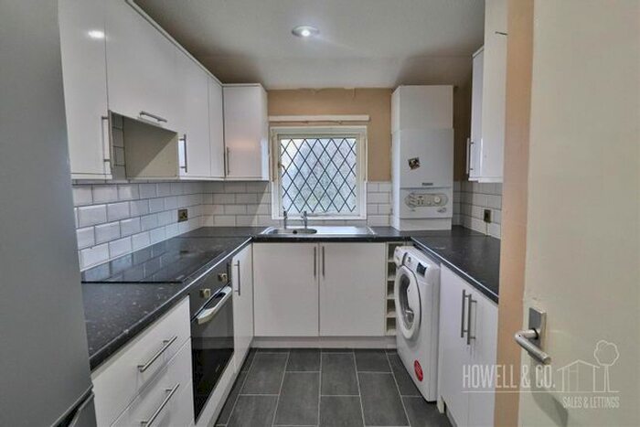 1 Bedroom Flat To Rent In Minerva Close, Latchford, Warrington, WA4