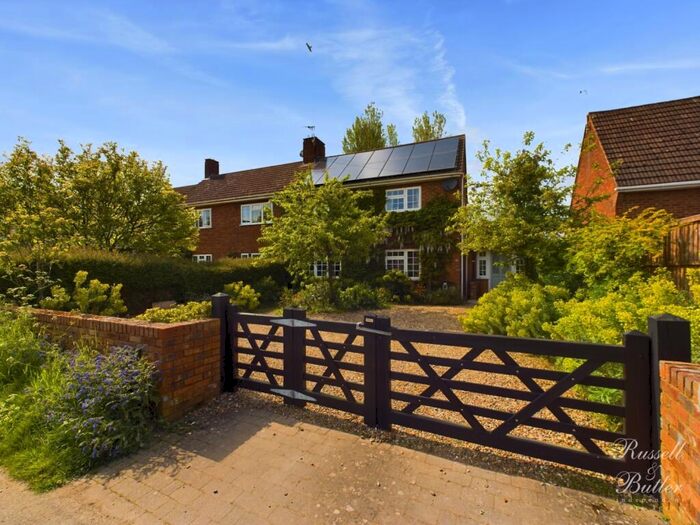 3 Bedroom Semi-Detached House For Sale In The Elms, Pound Lane, Preston Bissett, MK18